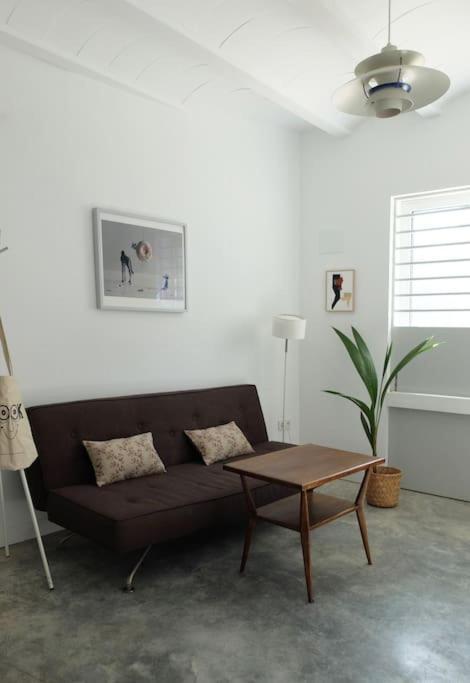 Design Apartment Near City Center, Cool Popular Neighborhood إشبيلية المظهر الخارجي الصورة